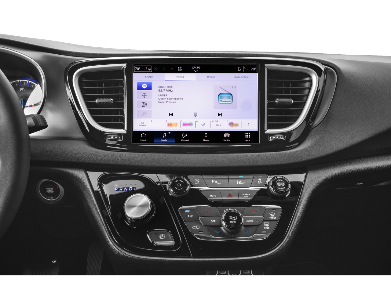 2026 Chrysler Voyager VOYAGER LX