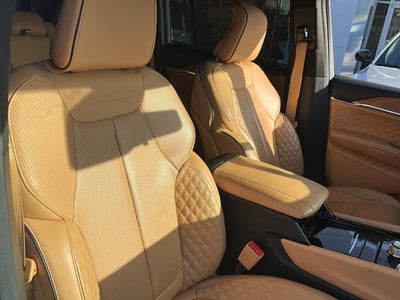 2023 Jeep Grand Cherokee Summit Reserve