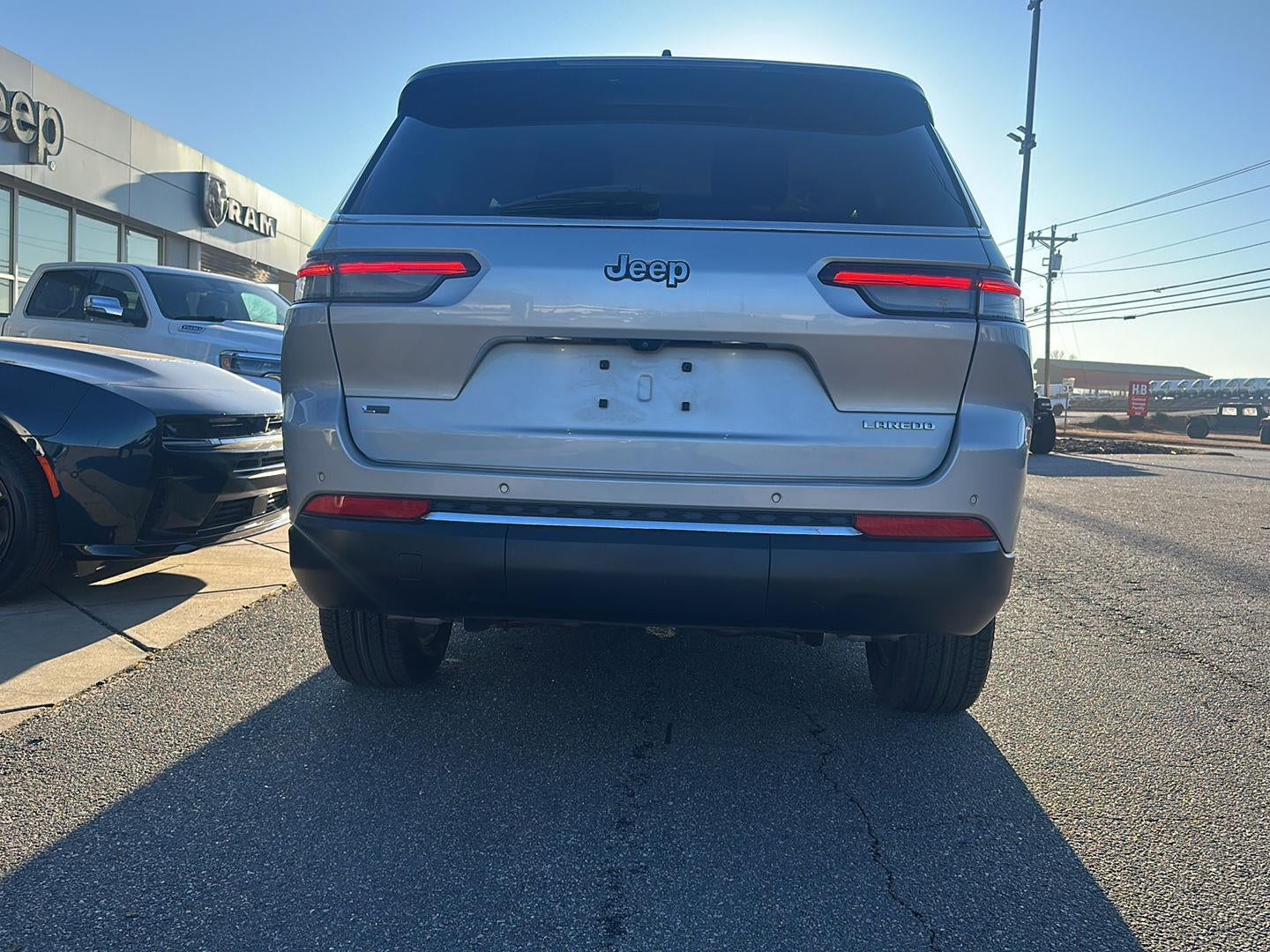 2022 Jeep Grand Cherokee L Laredo