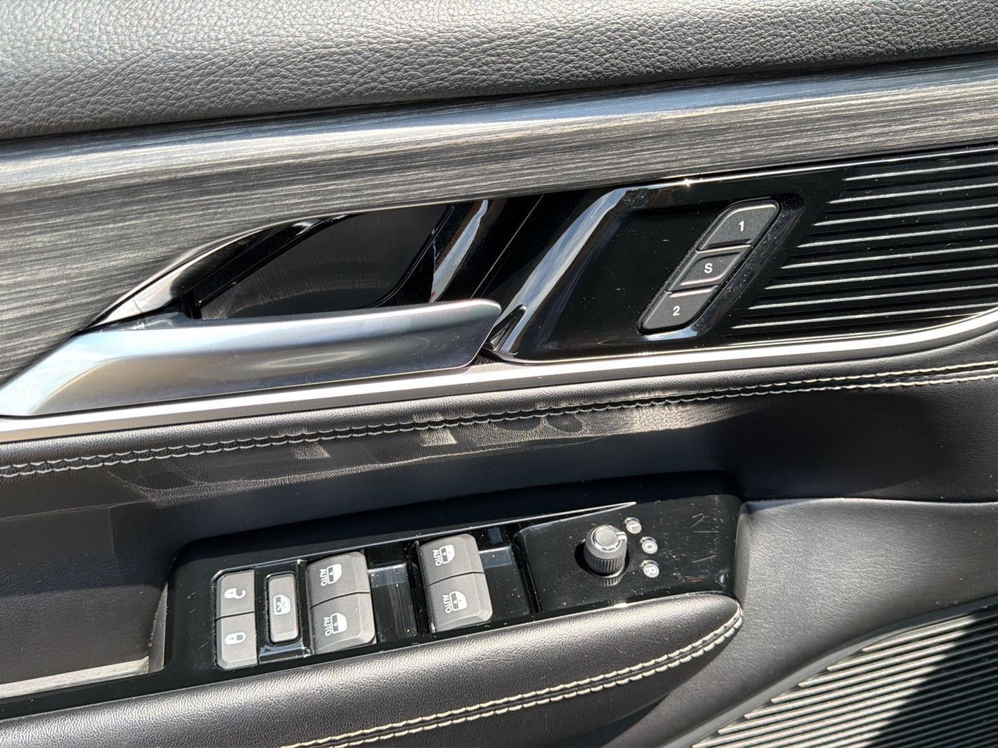 2023 Jeep Wagoneer Series III