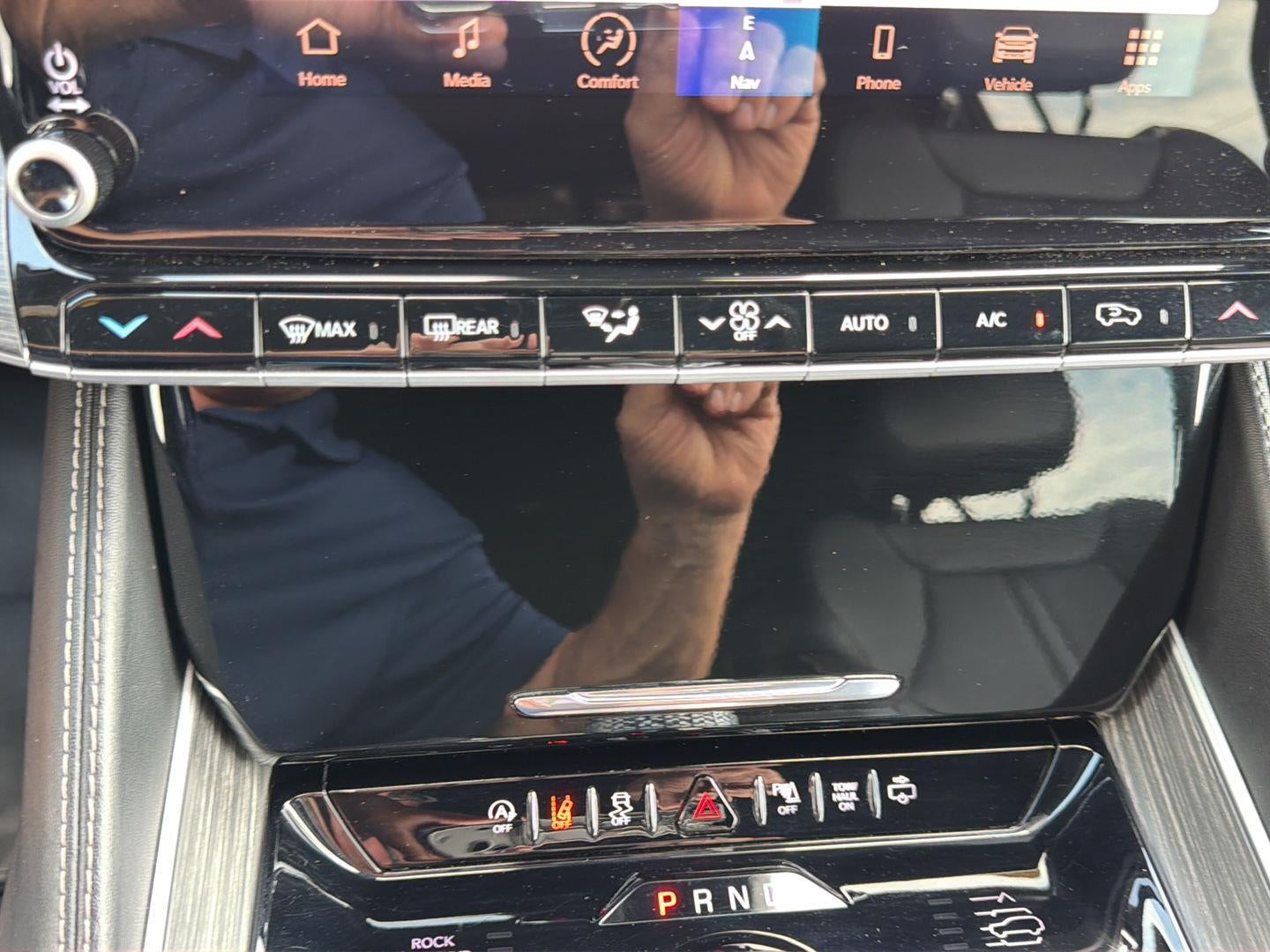 2023 Jeep Wagoneer Series III