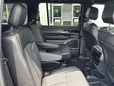 2023 Jeep Wagoneer Series III