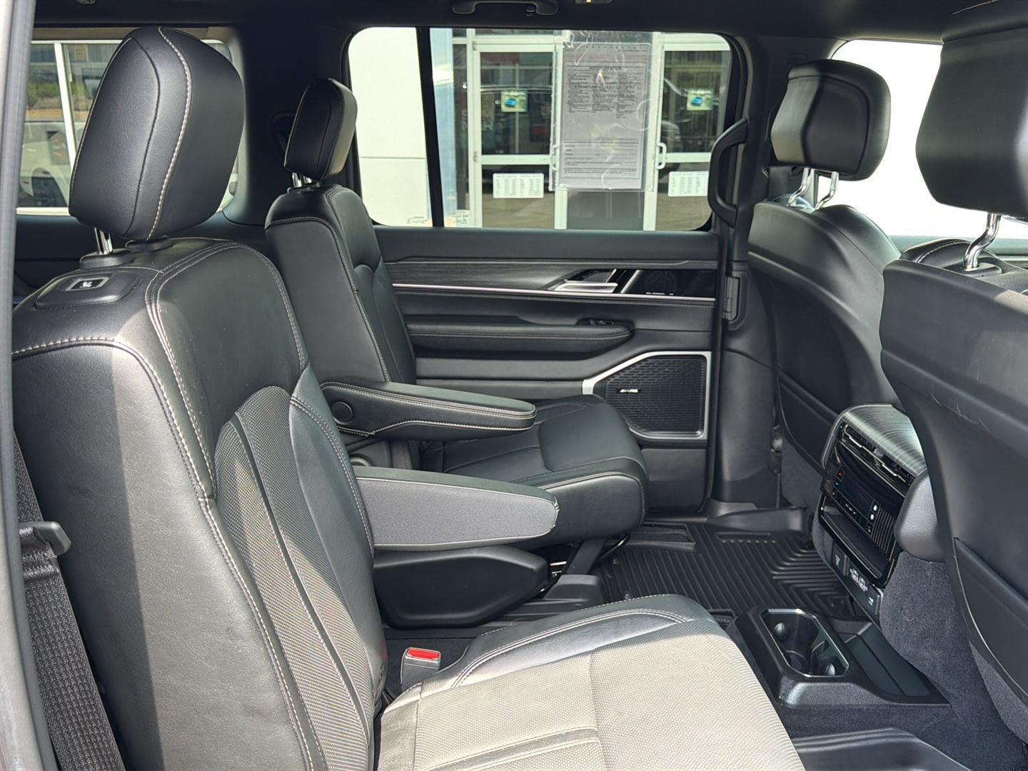2023 Jeep Wagoneer Series III