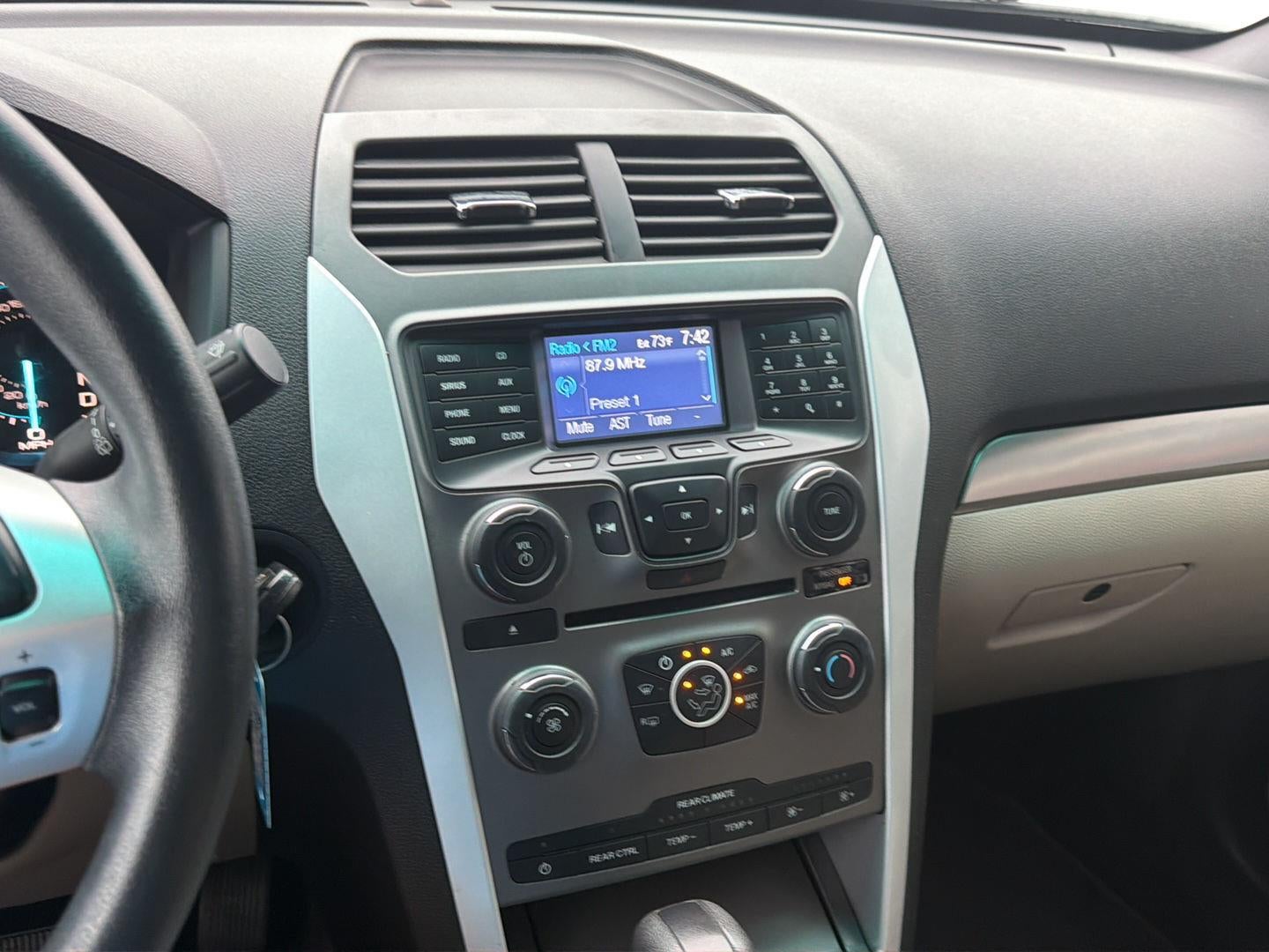 2014 Ford Explorer Base