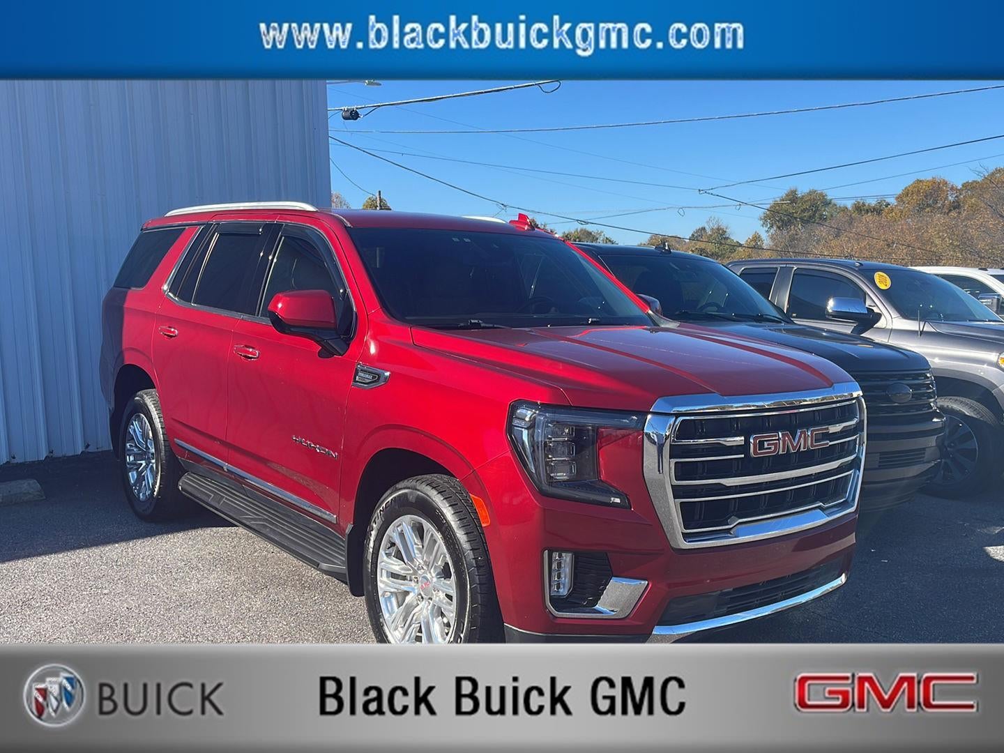 2023 GMC Yukon SLT
