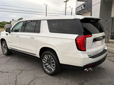2023 GMC Yukon XL Denali Ultimate