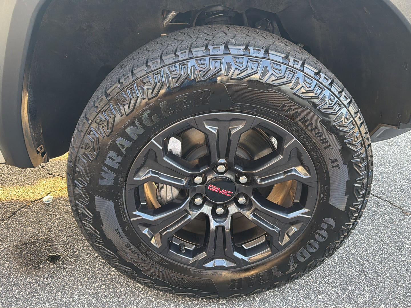2025 GMC Canyon Elevation