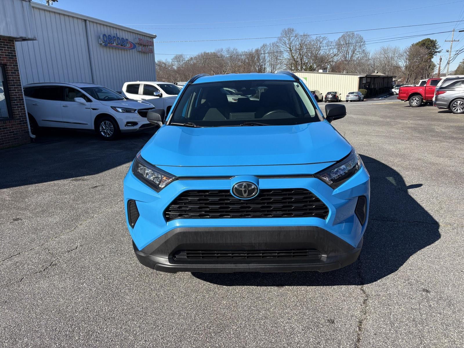 2019 Toyota RAV4 LE