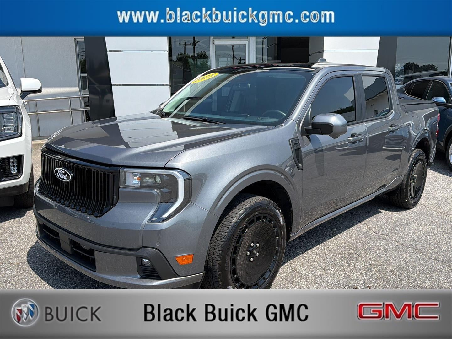 2025 Ford Maverick Lobo High