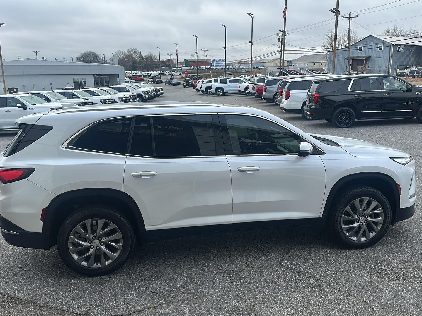 2025 Buick Enclave Preferred