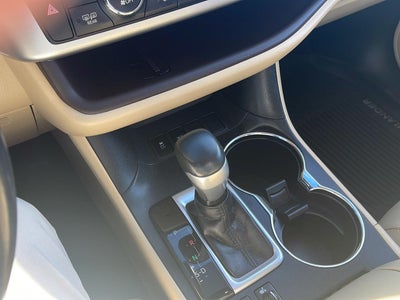 2018 Toyota Highlander SE