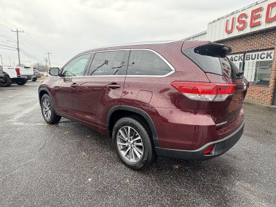 2018 Toyota Highlander SE