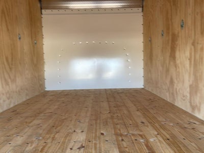 2024 GMC Savana Cutaway 3500 1WT