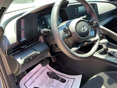 2025 Hyundai Elantra SEL Sport