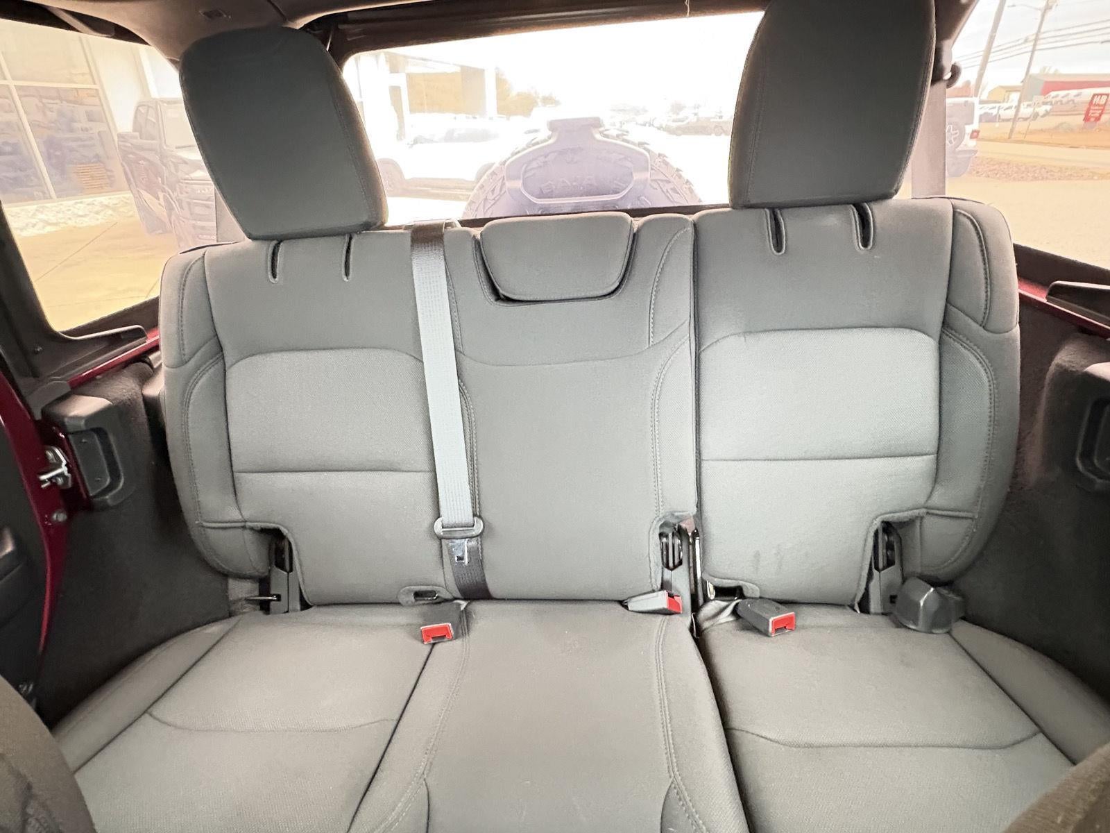 2021 Jeep Wrangler Sport S 4x4