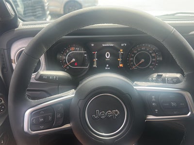 2025 Jeep Wrangler WRANGLER 4-DOOR SAHARA