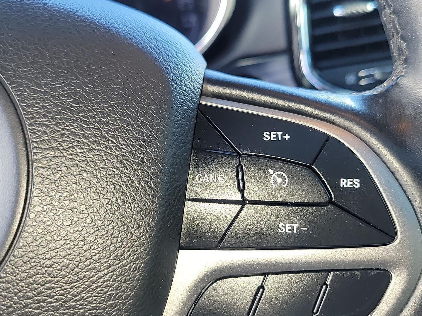 2022 Jeep Grand Cherokee Limited 4x2