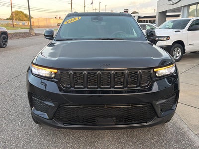2023 Jeep Grand Cherokee Altitude 4x4