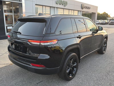 2023 Jeep Grand Cherokee Altitude 4x4