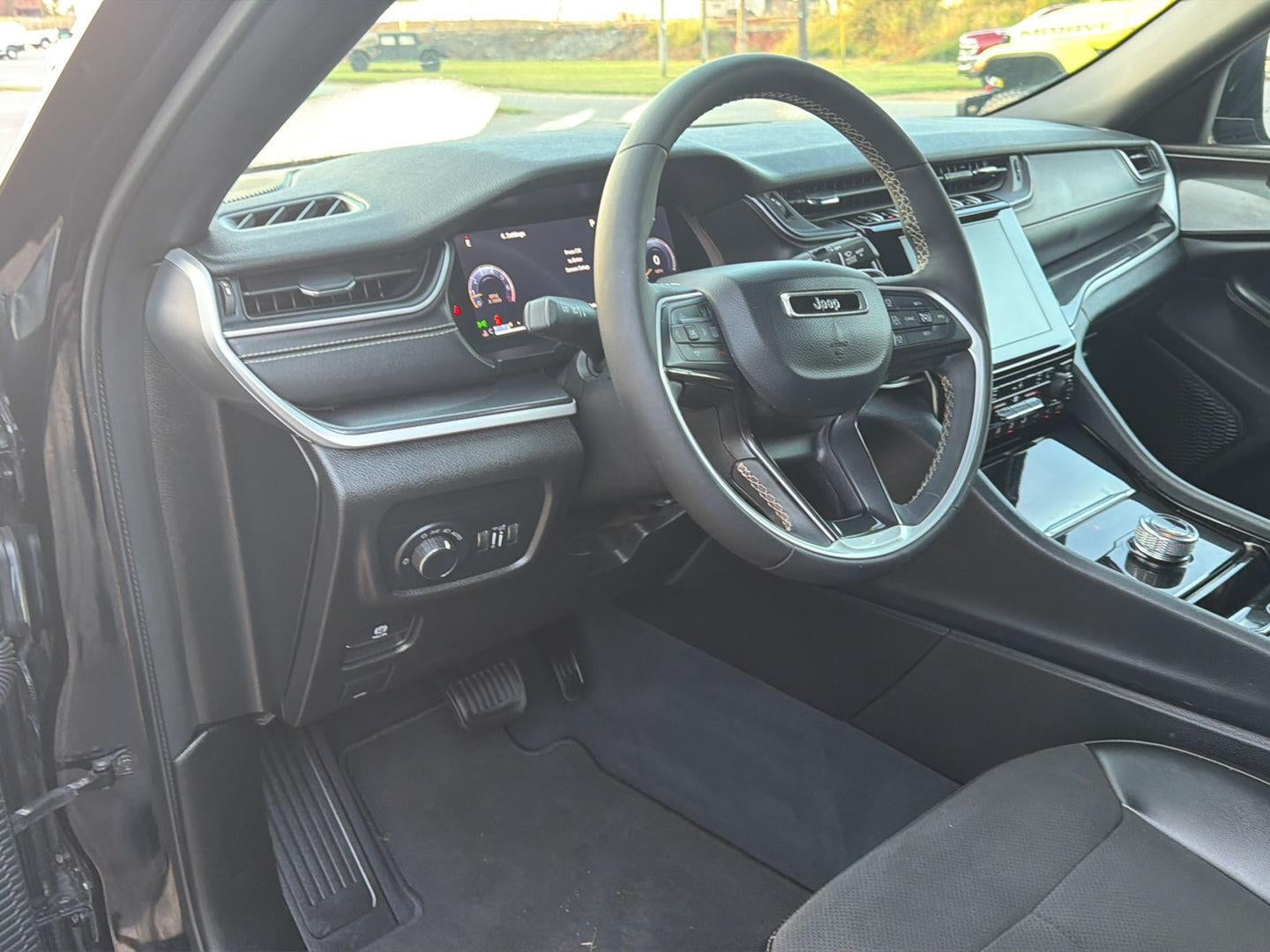 2023 Jeep Grand Cherokee Altitude 4x4