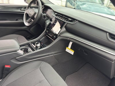 2026 Jeep Grand Cherokee GRAND CHEROKEE LAREDO X 4X4