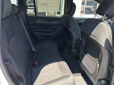 2026 Jeep Grand Cherokee GRAND CHEROKEE LAREDO 4X4