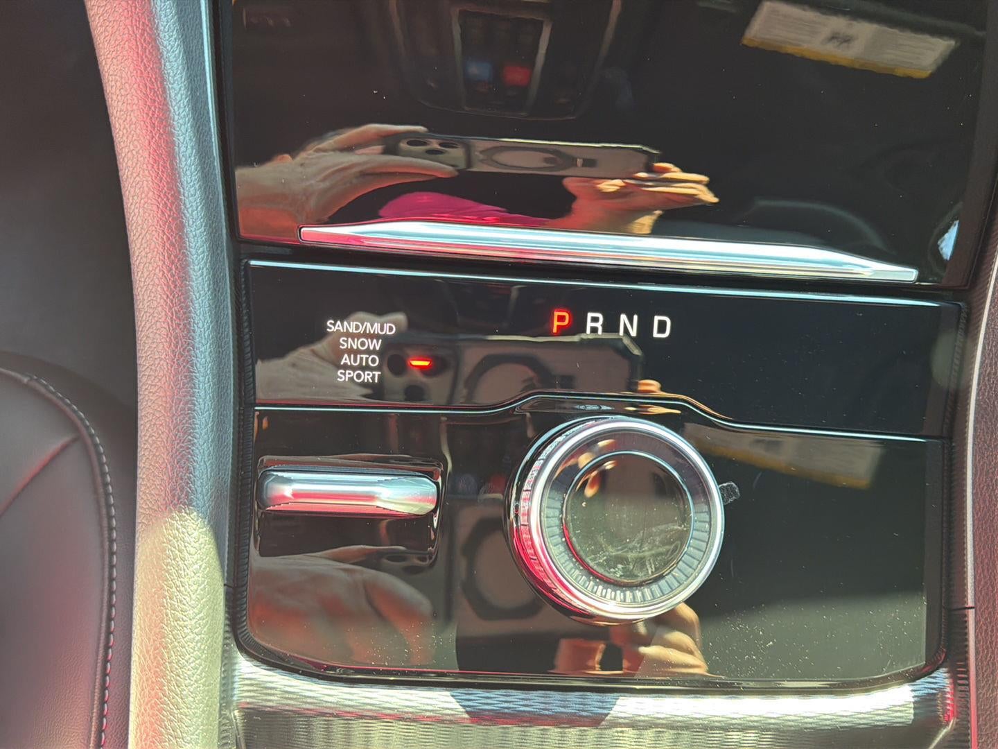 2027 Jeep Grand Cherokee GRAND CHEROKEE LIMITED 4X4