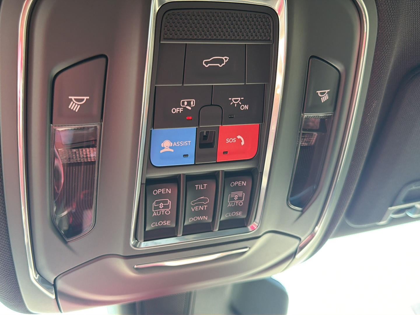 2027 Jeep Grand Cherokee GRAND CHEROKEE LIMITED 4X4