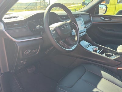 2027 Jeep Grand Cherokee GRAND CHEROKEE LIMITED 4X4