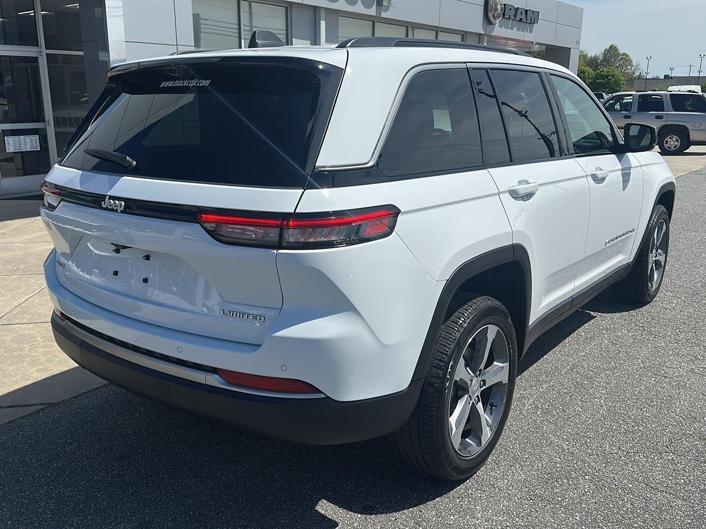 2026 Jeep Grand Cherokee GRAND CHEROKEE LIMITED 4X4