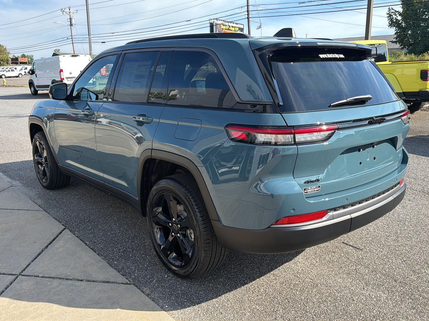 2027 Jeep Grand Cherokee Limited