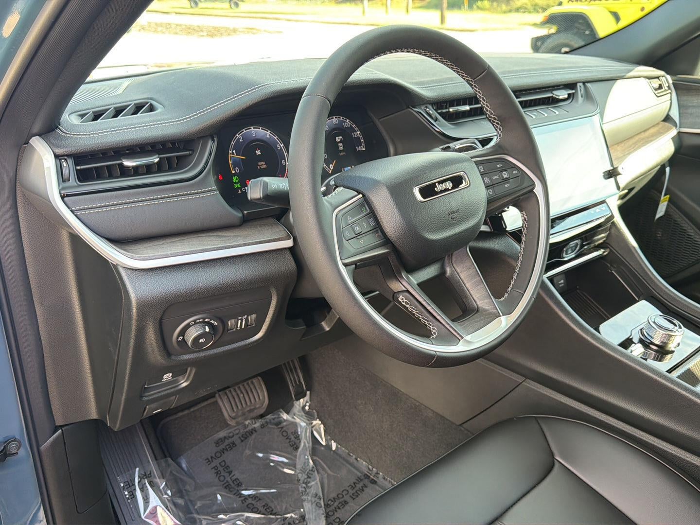 2027 Jeep Grand Cherokee Limited