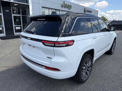 2027 Jeep Grand Cherokee Summit