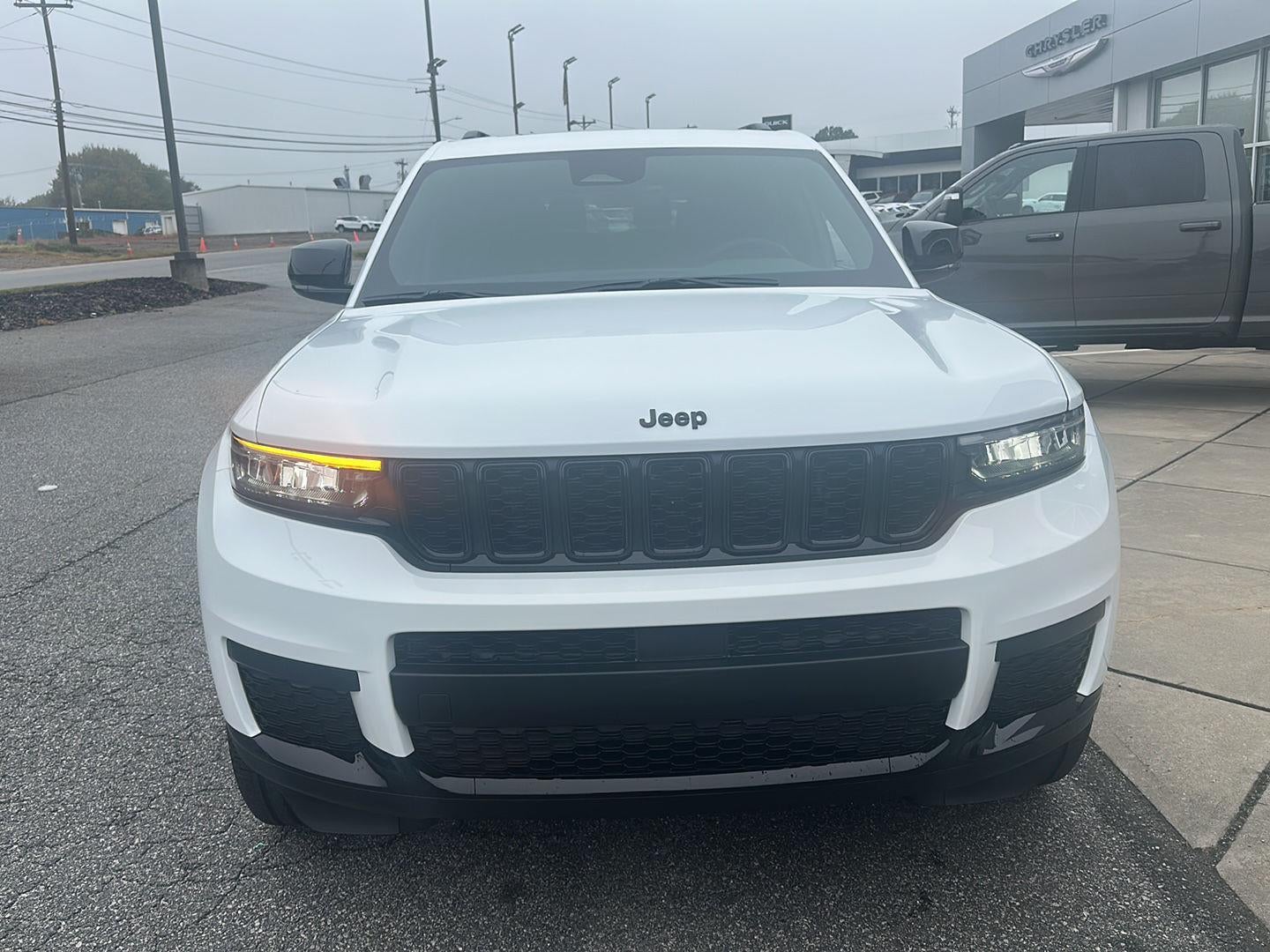 2025 Jeep Grand Cherokee GRAND CHEROKEE L ALTITUDE X 4X4