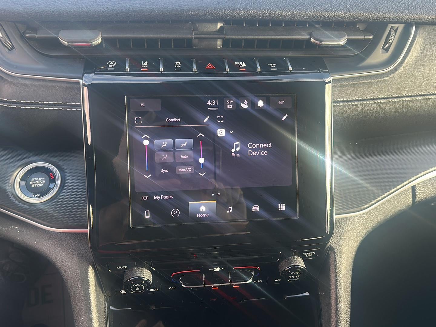 2023 Jeep Grand Cherokee L Laredo 4x4