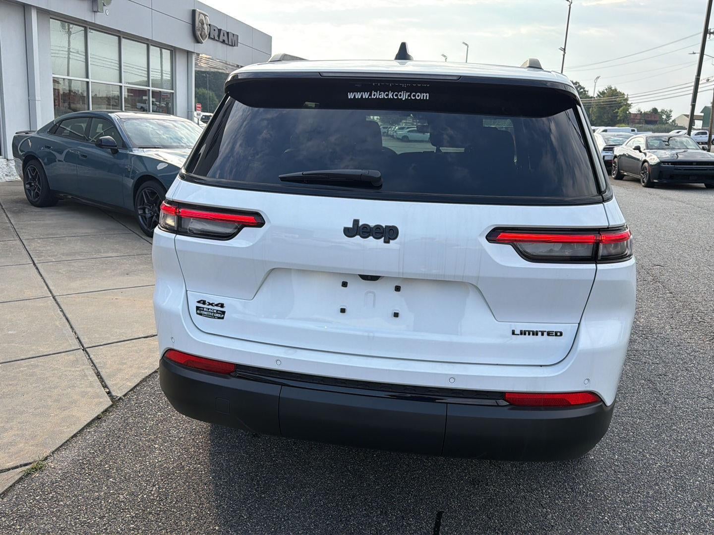 2025 Jeep Grand Cherokee GRAND CHEROKEE L LIMITED 4X4