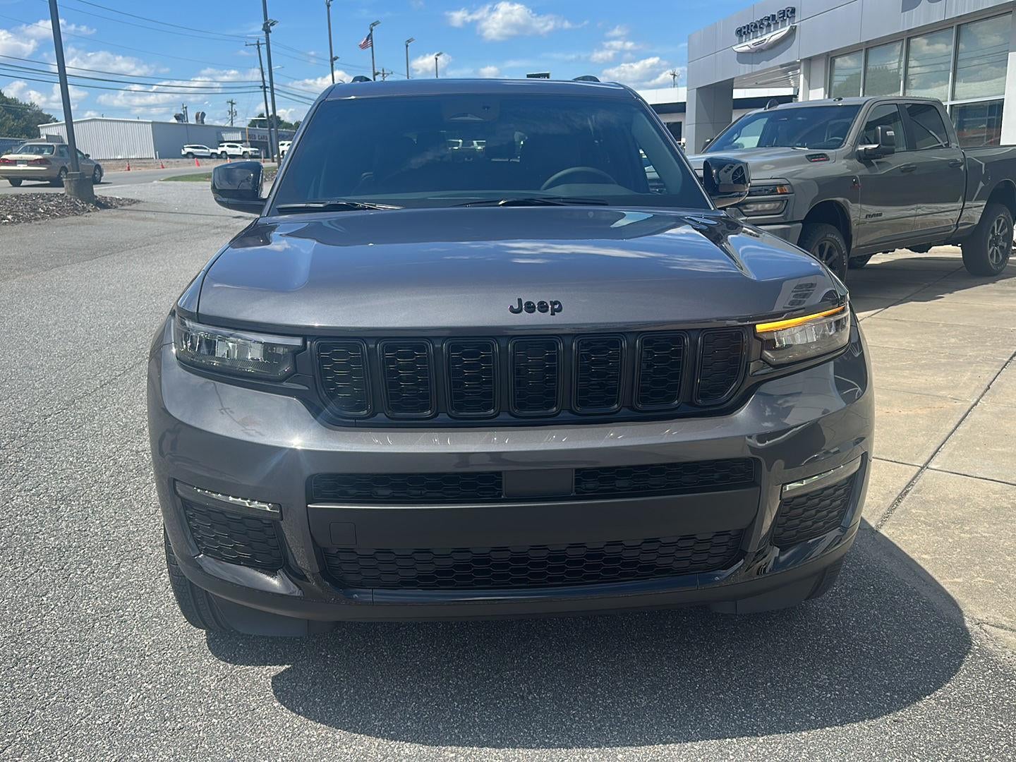 2025 Jeep Grand Cherokee GRAND CHEROKEE L LIMITED 4X4