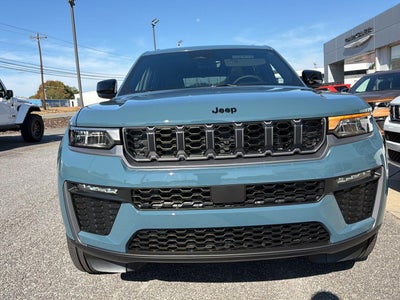 2027 Jeep Grand Cherokee GRAND CHEROKEE L LIMITED 4X4