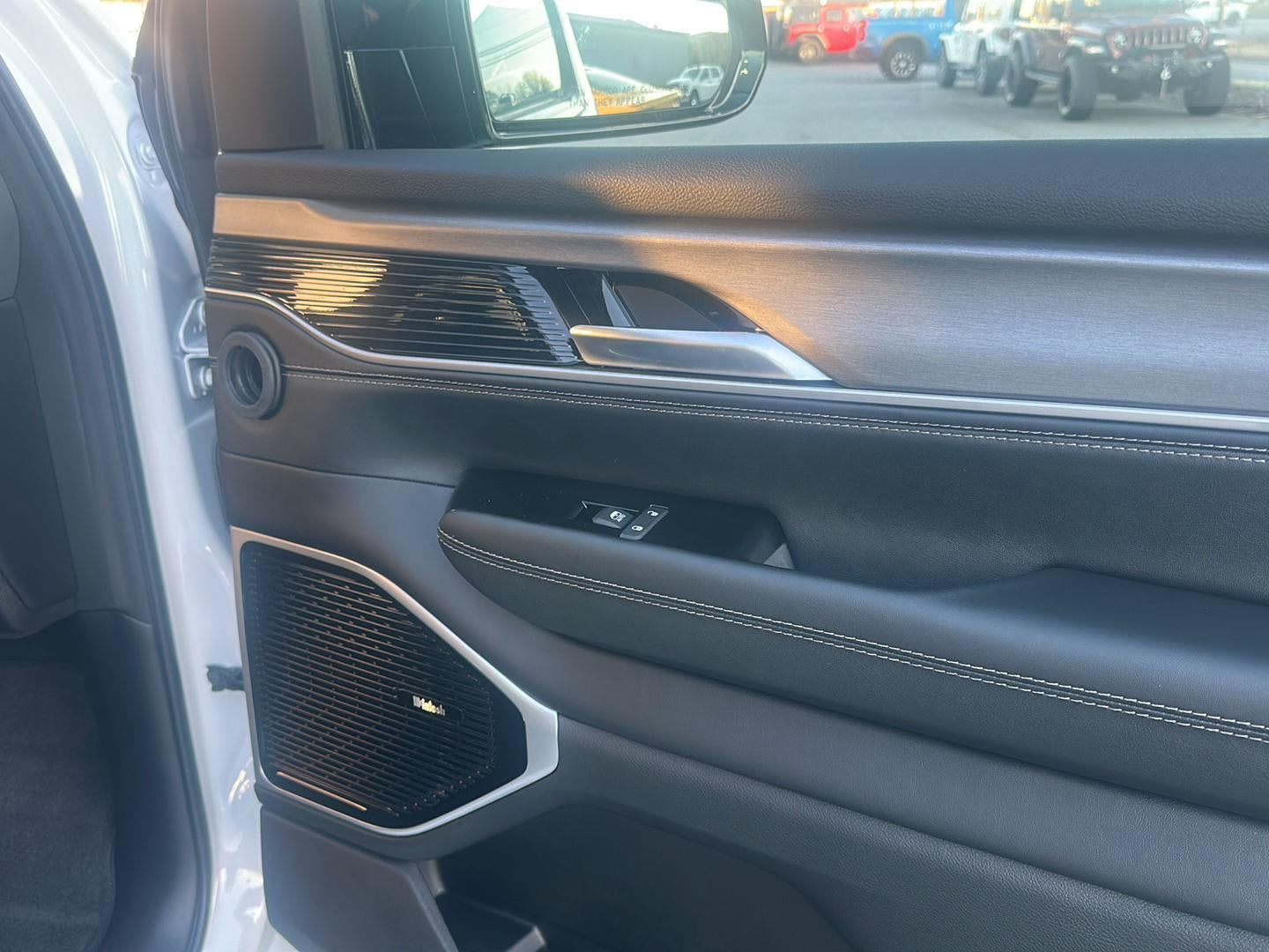 2026 Jeep Grand Wagoneer GRAND WAGONEER LIMITED RESERVE 4X4