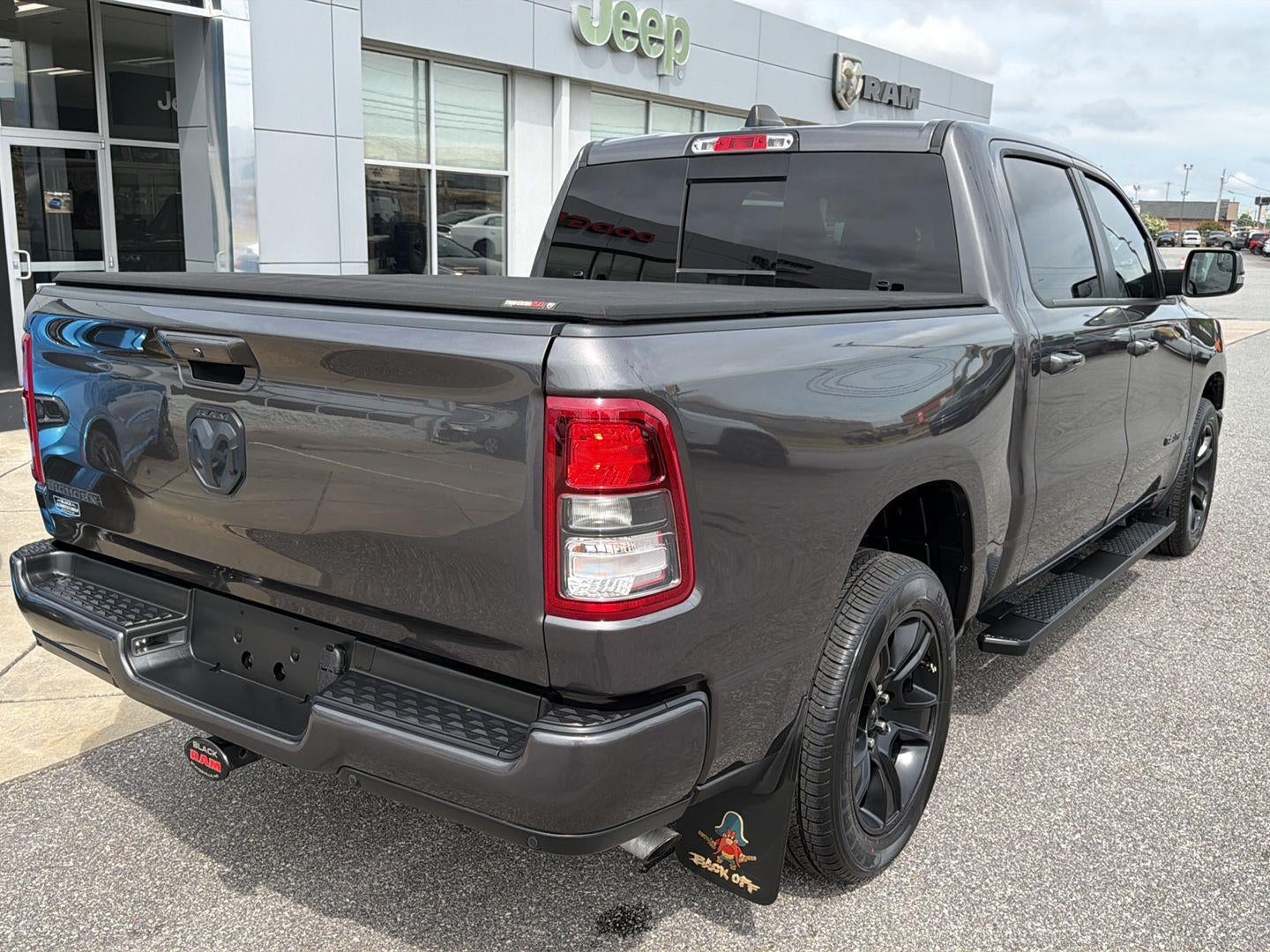 2022 RAM 1500 Big Horn Crew Cab 4x2 5'7' Box