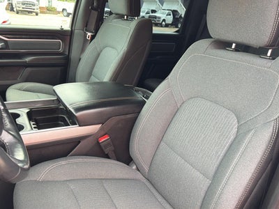 2022 RAM 1500 Big Horn Crew Cab 4x2 5'7' Box