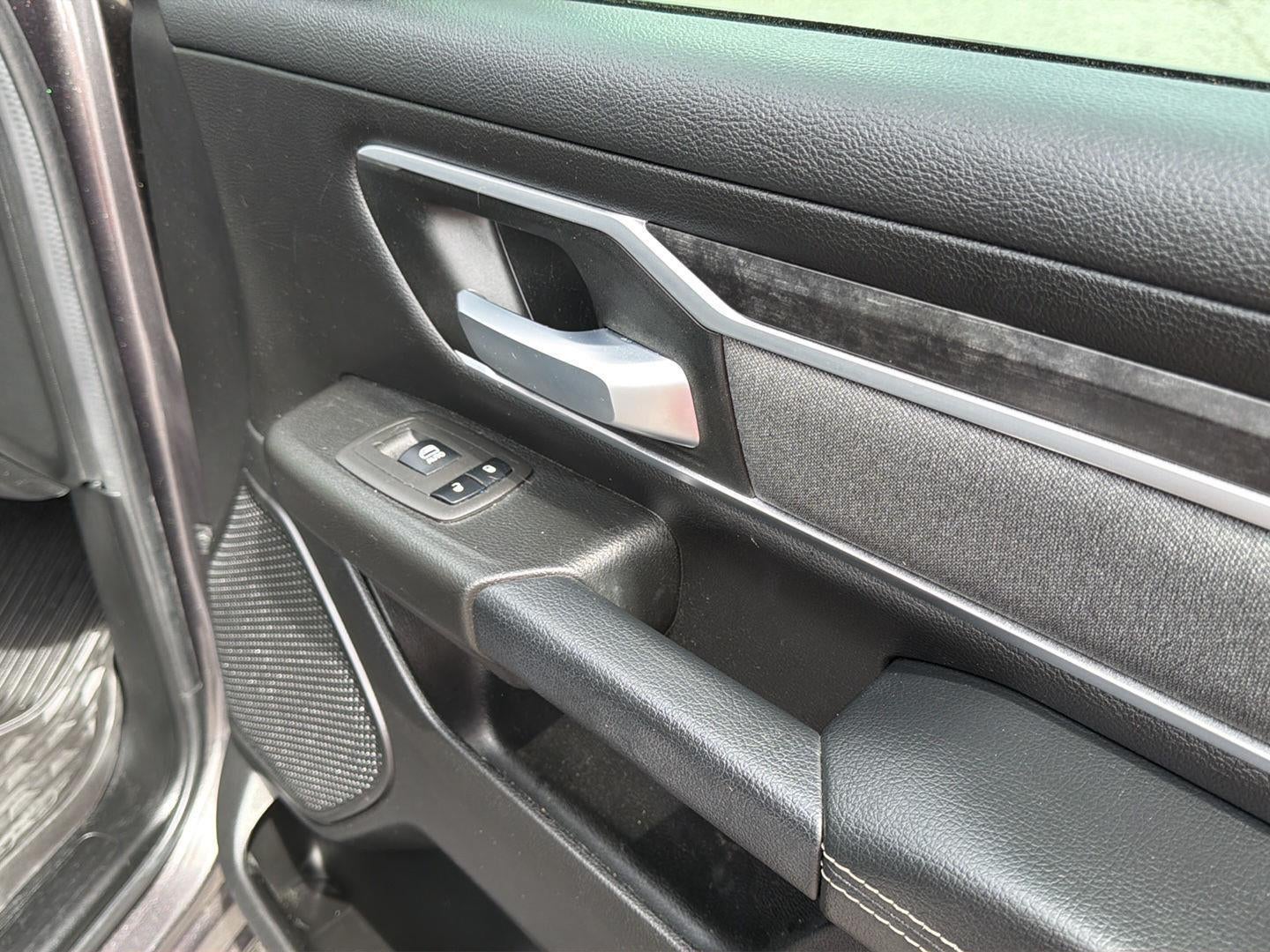 2022 RAM 1500 Big Horn Crew Cab 4x2 5'7' Box