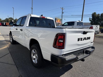 2027 RAM 1500 RAM 1500 TRADESMAN QUAD CAB 4X4 6'4' BOX