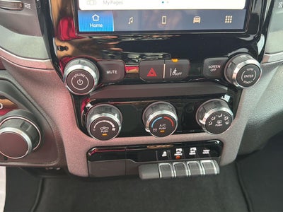 2025 RAM 1500 Tradesman Crew Cab 4x4 5'7' Box