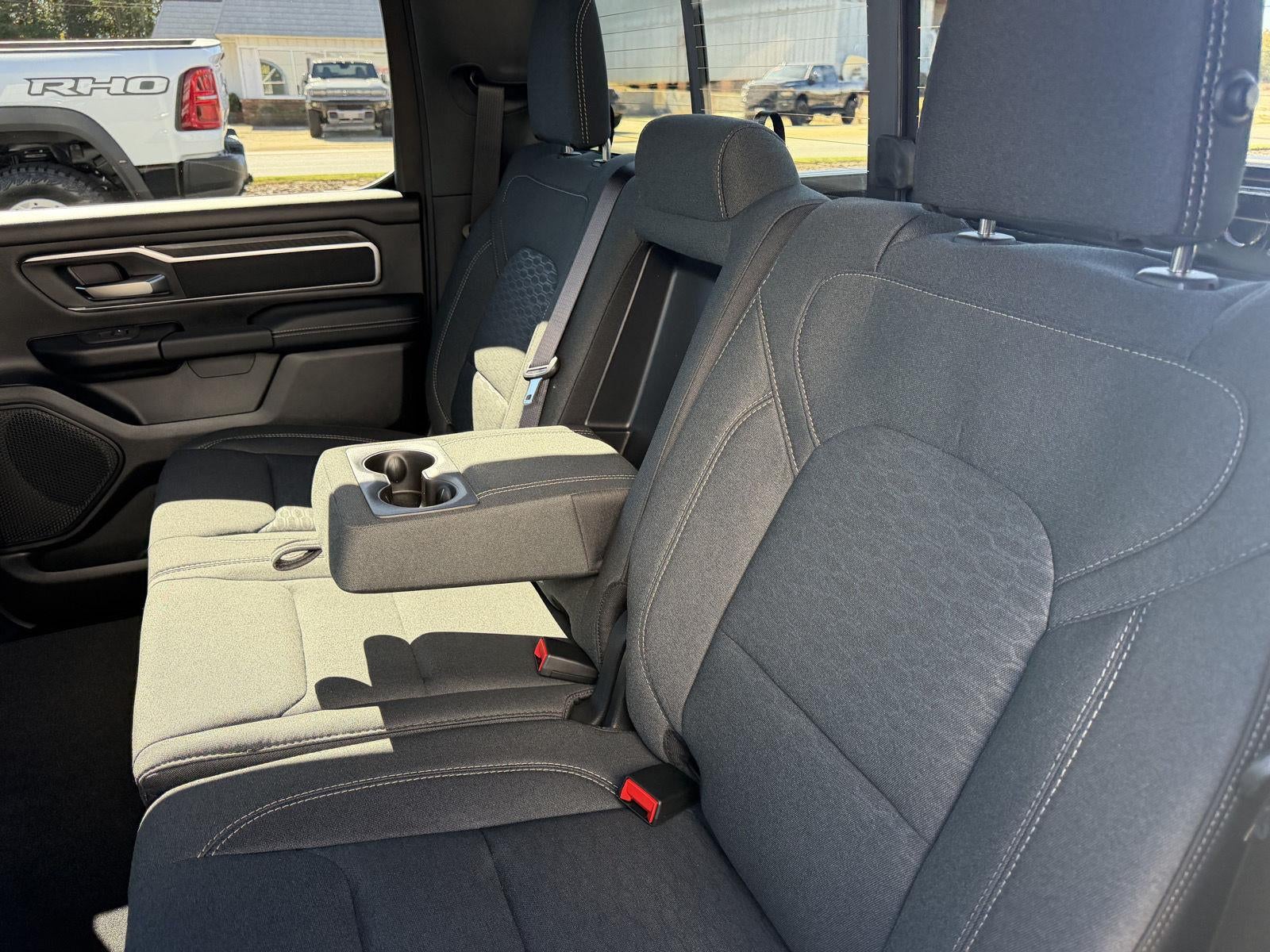 2027 RAM 1500 RAM 1500 BIG HORN CREW CAB 4X4 5'7' BOX
