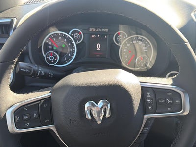 2027 RAM 1500 RAM 1500 BIG HORN CREW CAB 4X4 5'7' BOX