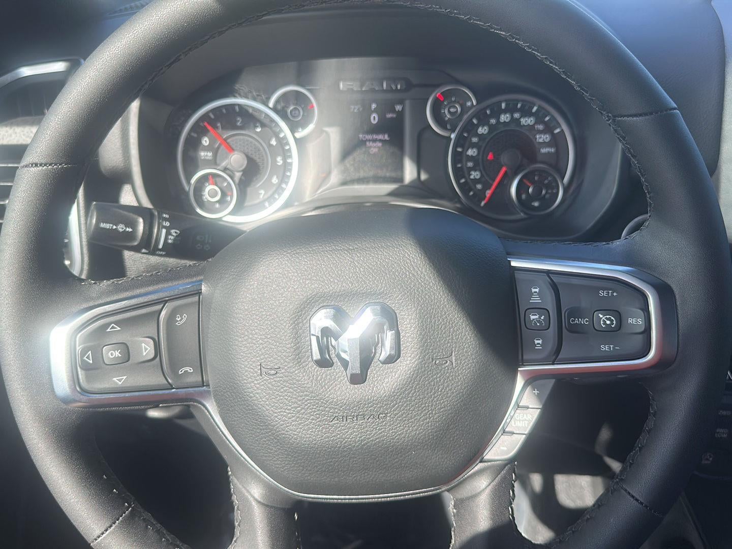 2026 RAM 1500 RAM 1500 BIG HORN CREW CAB 4X4 5'7' BOX