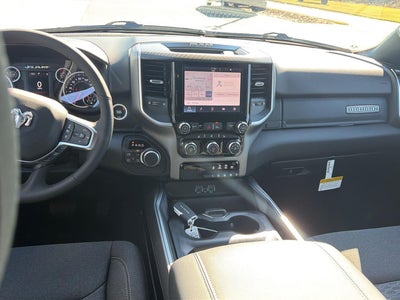 2027 RAM 1500 RAM 1500 BIG HORN CREW CAB 4X4 5'7' BOX