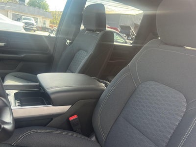 2026 RAM 1500 RAM 1500 EXPRESS CREW CAB 4X4 5'7' BOX