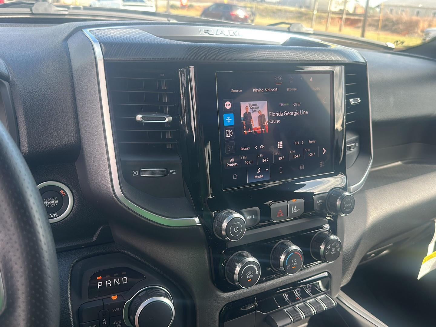 2026 RAM 1500 RAM 1500 EXPRESS CREW CAB 4X4 5'7' BOX